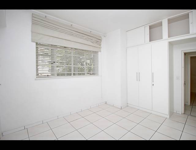 3 BEDROOM APARTMENT FOR SALE IN HOUGHTON ESTATE